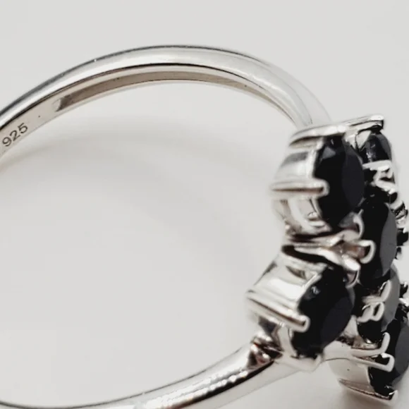 Thai Black Spinel Cross Ring in 925 Sterling Silver 1.00 ctw
